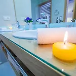 Peninsula Luxury Πανσιόν