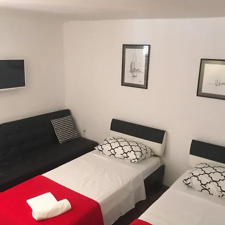Peninsula Luxury 4*