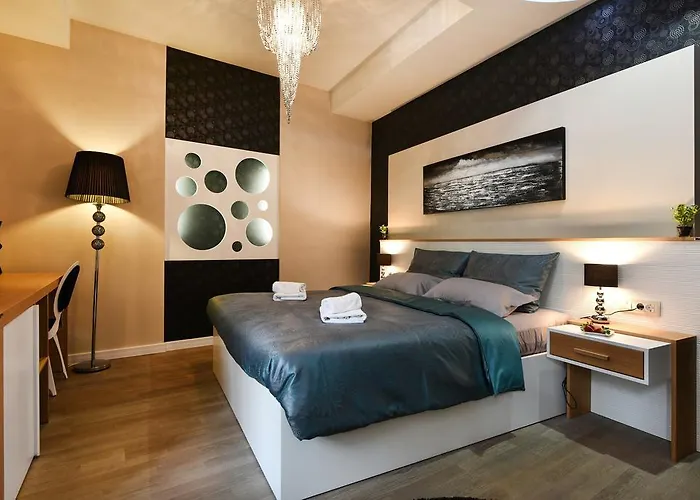 Peninsula Luxury Gostinjska kuća