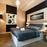 Peninsula Luxury Gostinjska kuća