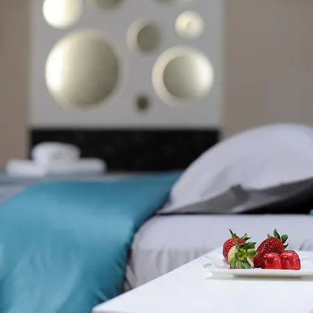 Peninsula Luxury زادار