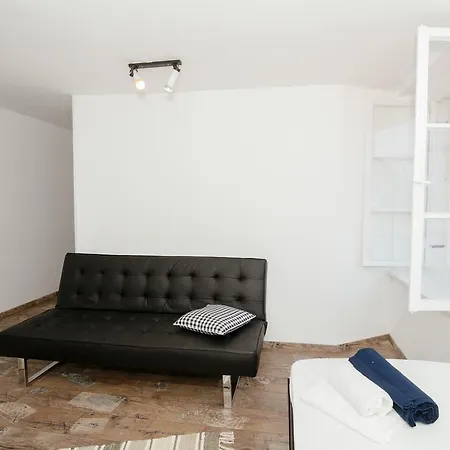 Peninsula Luxury بيت ضيافة