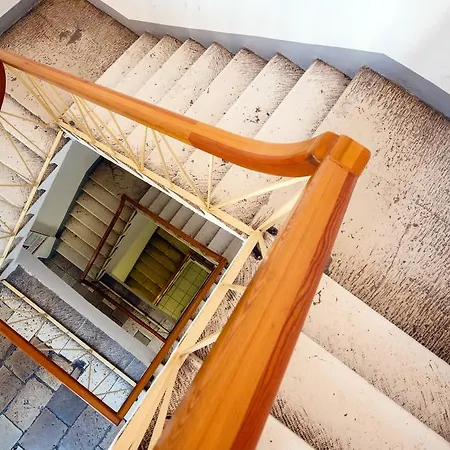 Peninsula Luxury Penzion 4*