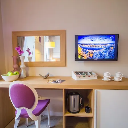 Peninsula Luxury بيت ضيافة