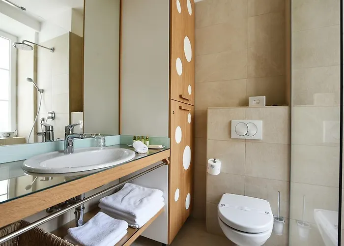 Peninsula Luxury בית הארחה זאדאר