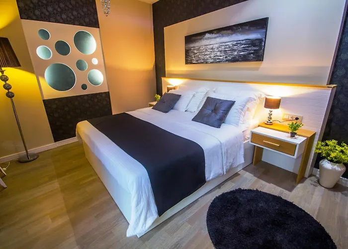 Peninsula Luxury 4*