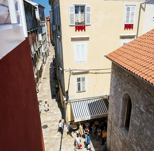 Peninsula Luxury 4* זאדאר