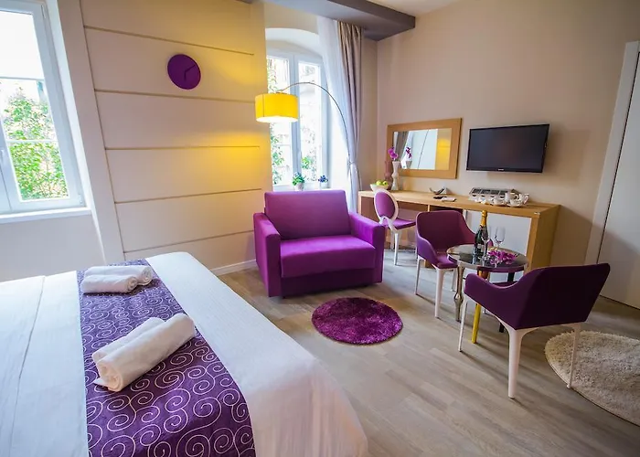 Peninsula Luxury 4* זאדאר