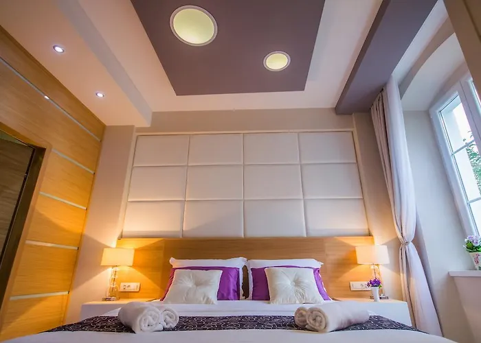 Peninsula Luxury 4* זאדאר