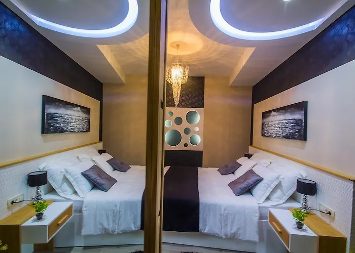 Peninsula Luxury 4*